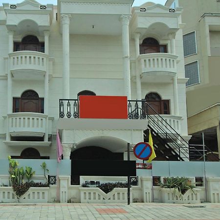 Oyo 37916 Paradise Stay Inn Business Hotel Bangalore Exterior photo
