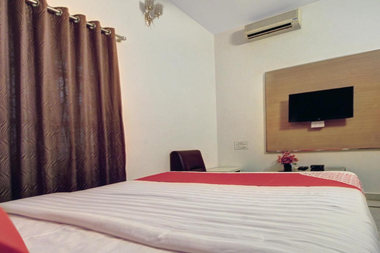 Oyo 37916 Paradise Stay Inn Business Hotel Bangalore Exterior photo